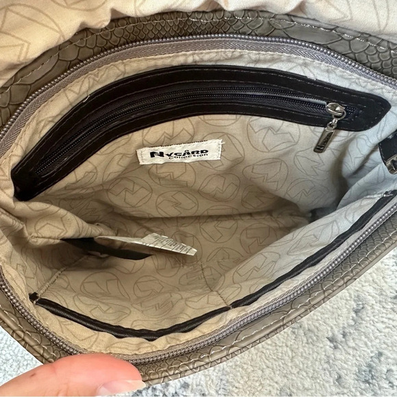 Nygard collection snake skin clutch - Picture 4 of 5